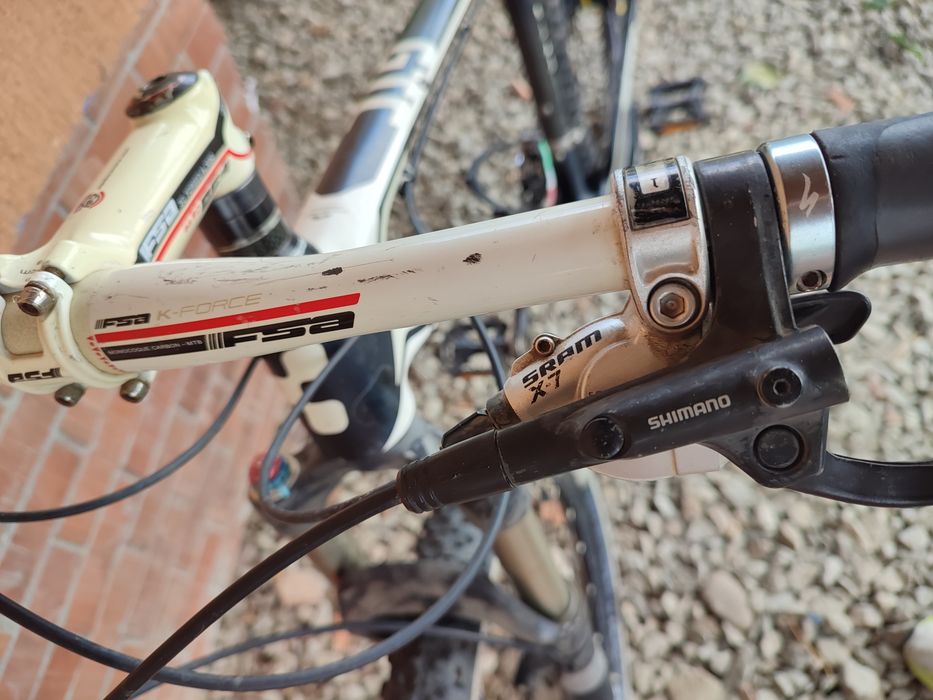 Bicicleta Cube Reaction GTC, cadru din carbon mărimea M, roți de 27,5