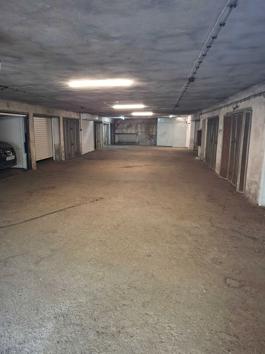 Дава се под наем Гараж / Паркомясто в София, Гео Милев - 25 кв.м за 127.5 € - Снимка #1