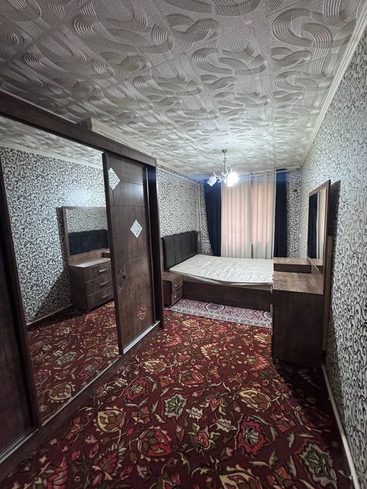 Санат саройи якинида юлни буйи