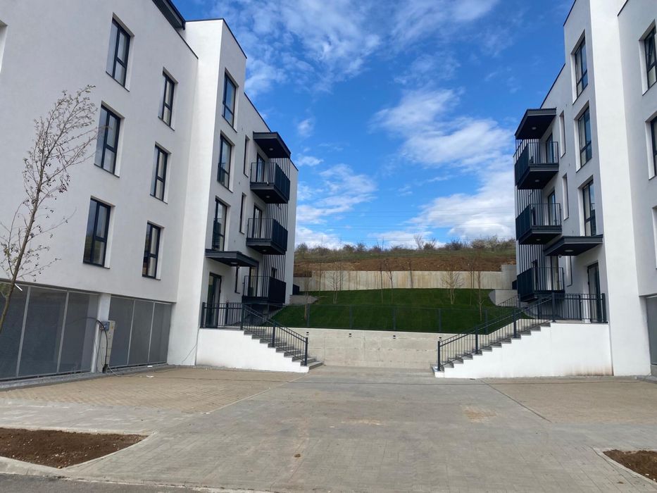 Vand apartament (Penthause)  in Baciu