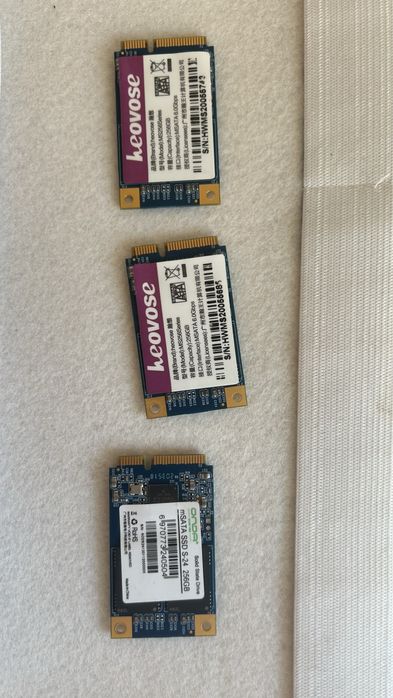 SSD Msata имеется переходник на SATA