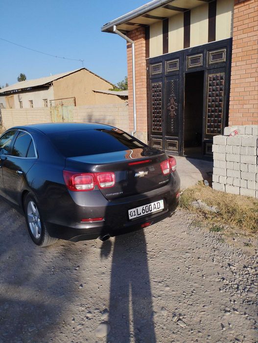 Chevrolet Malibu 1-позиция