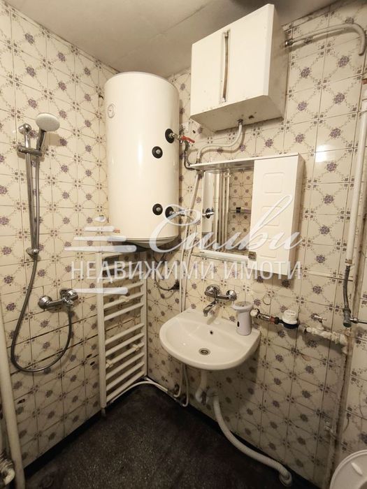 Продава се Двустаен апартамент в Шумен, Тракия - 60 кв.м за 1488 €/кв.м - Снимка #6