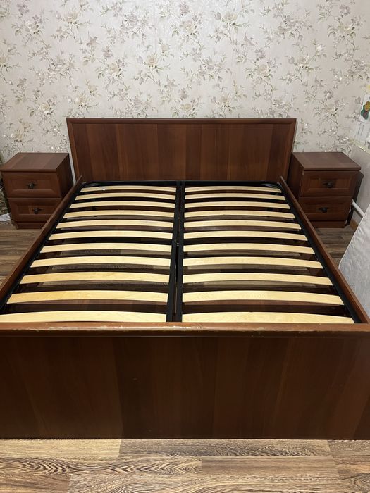 Спальний гарнитур из 7 предметов