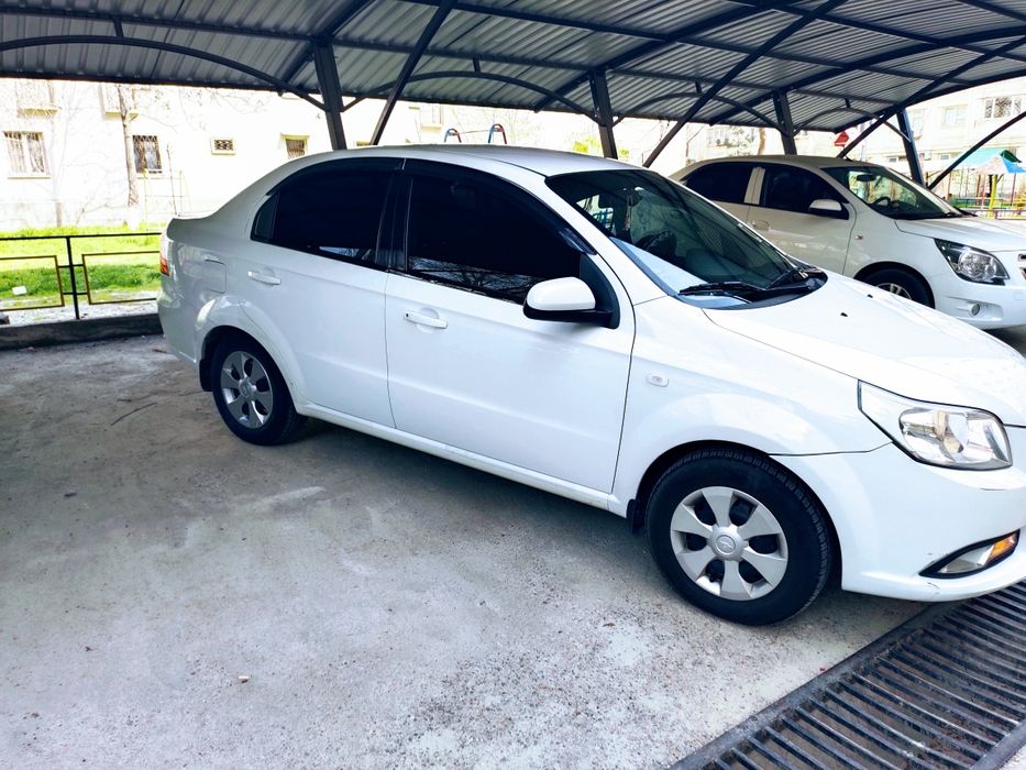 Neksia 3 sotiladi (AV-OPTIMUM PLUS)