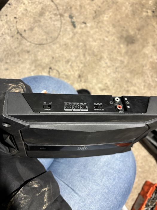 Statie audio JBL GTR-601