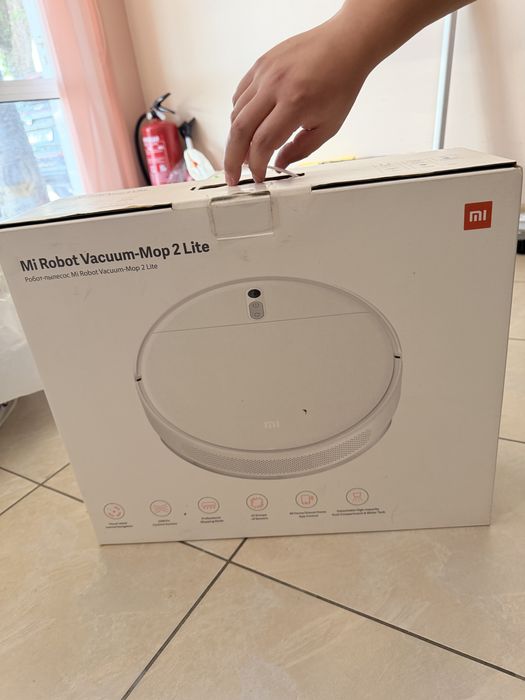 Робот прахосмукачка Xiaomi Mi Robot vacum and mop