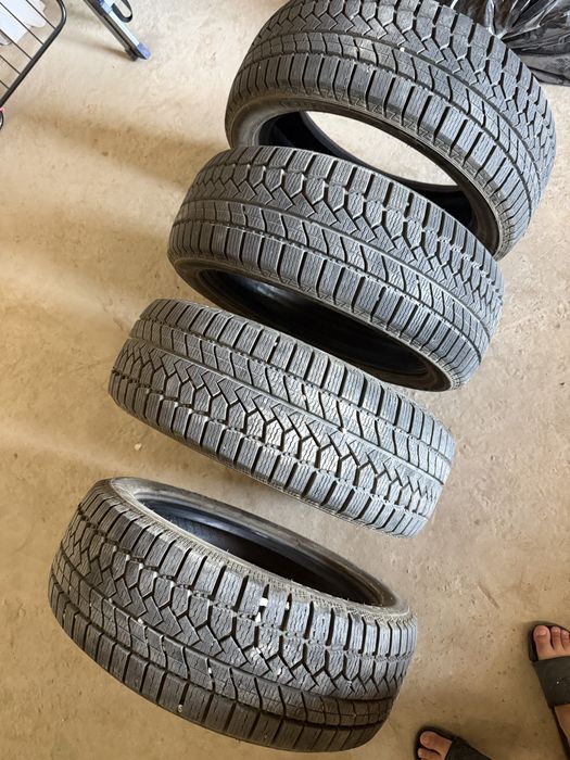 205/50/R17 новый зима