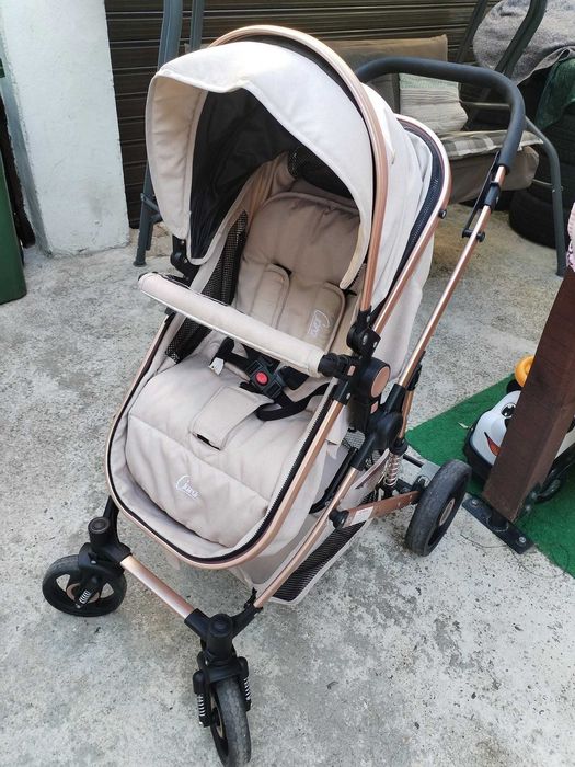Бебешка количка Moni Ciara