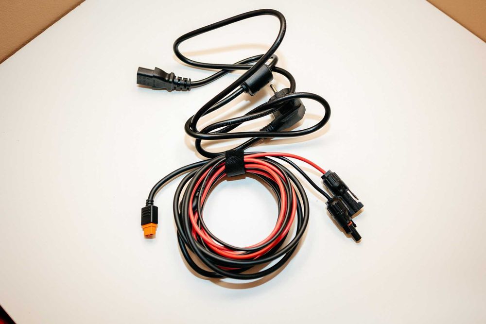 Anker SOLIX F2000 (PowerHouse 767)