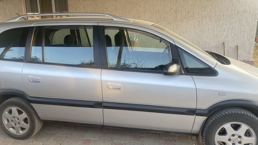 Opel Zafira 2002