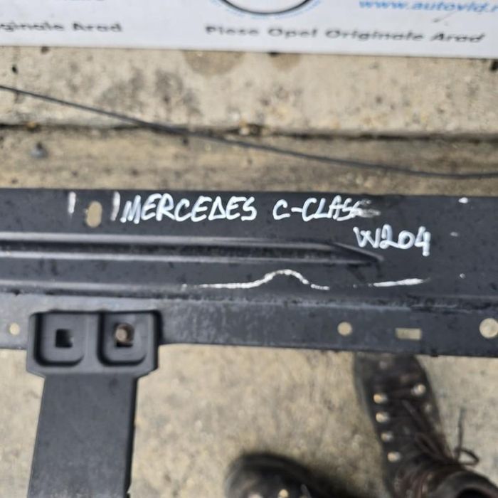 Trager Mercedes C-Class W204