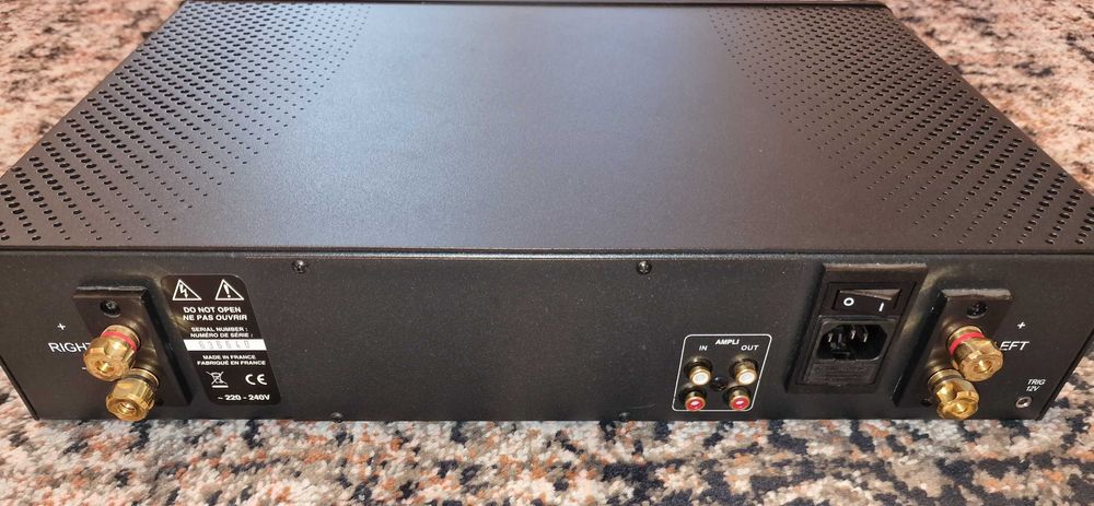 Amplificator audio de putere Atoll AM200 Signature