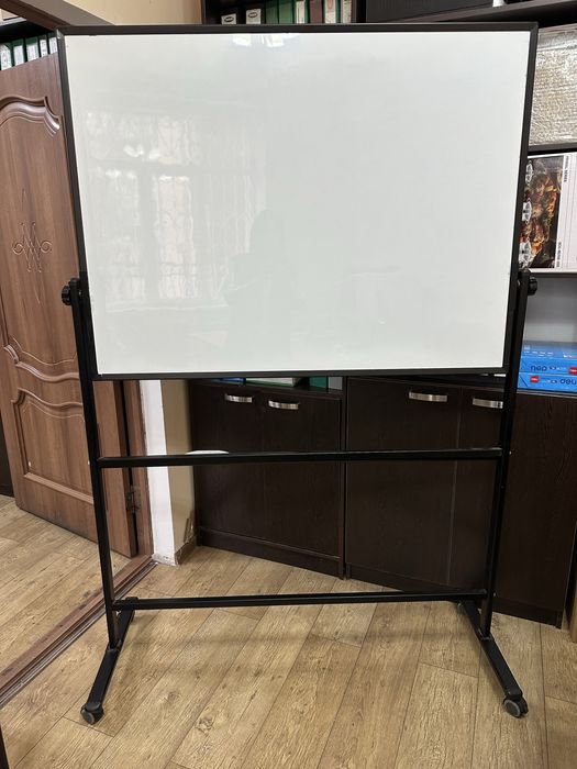 Маркерная доска.