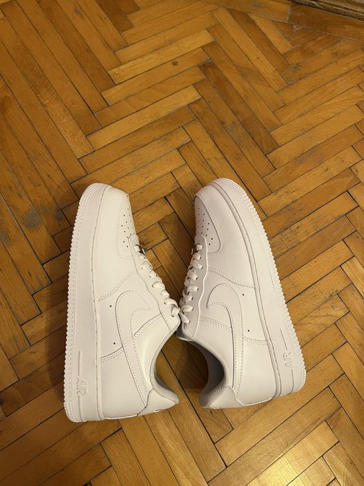 Air Force 1 Low Triple White