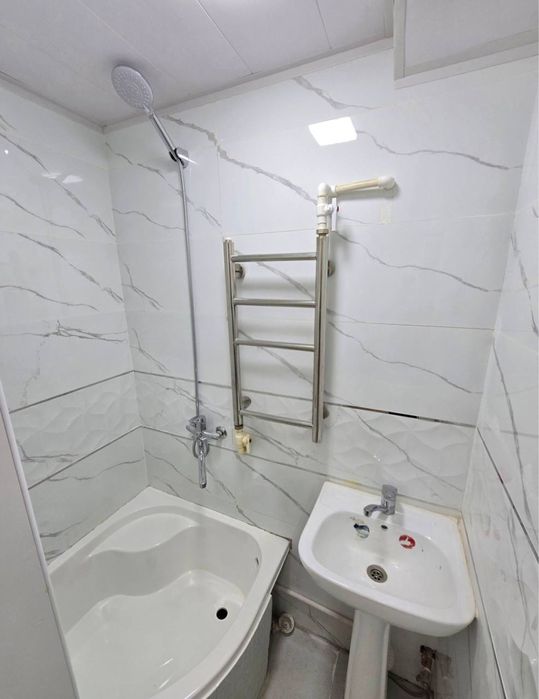 1/2/5 Буюк Ипак Йули Максим Горький метро БИЙ 35м2