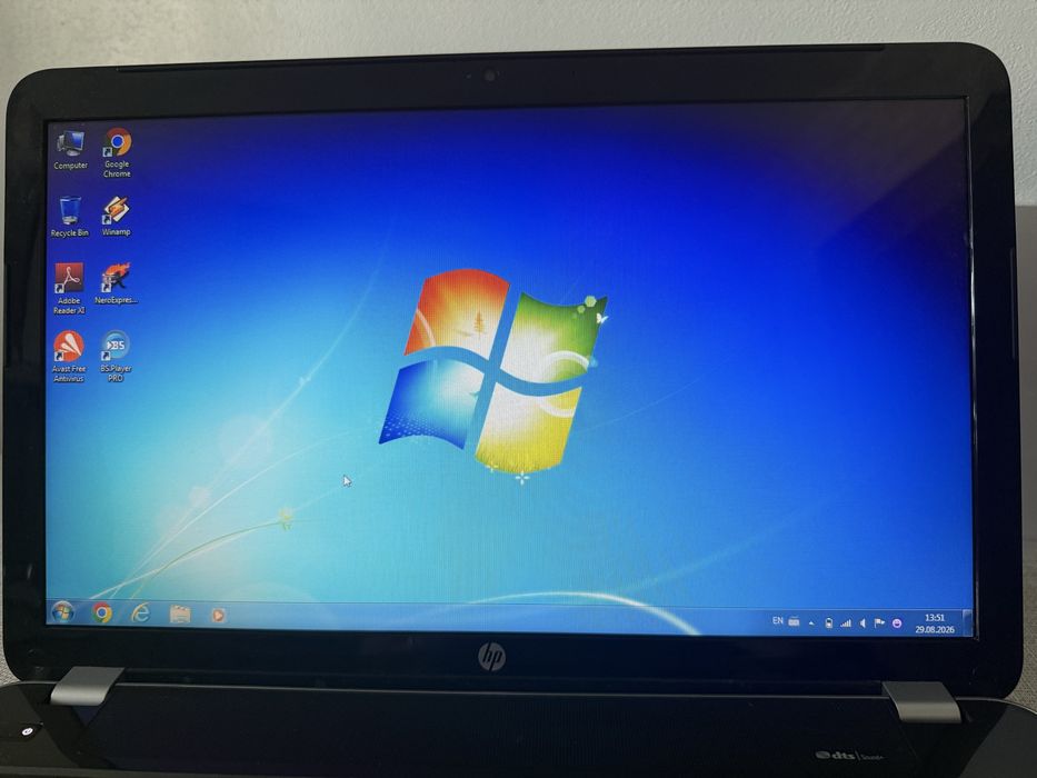 Laptop HP culoare gri