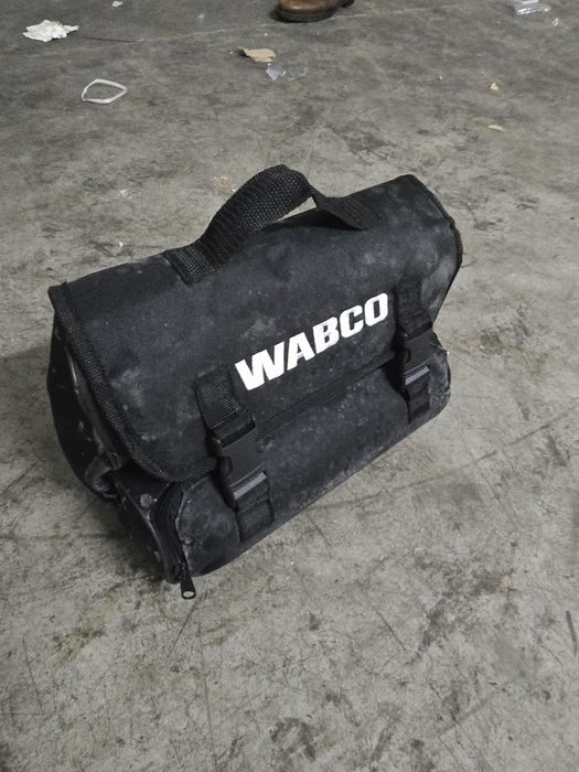 Vand furtun de aer cu manometru pentru camioane