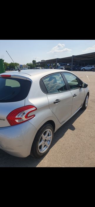 PEUGEOT 208 2014 — imagine 2