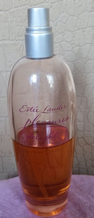 Парфюм женский Estée Lauder оригинал США. 50 мл из 100 мл.