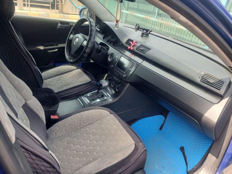 Продам машину volkswagen m6