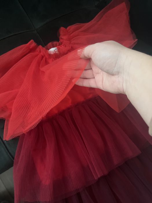 Rochie cu volane, 128