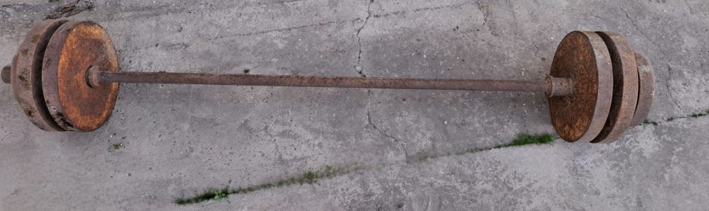 Тренажёр, штанга,гантели