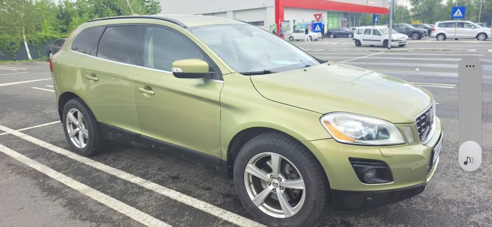 VOLVO XC60 2010 — imagine 5
