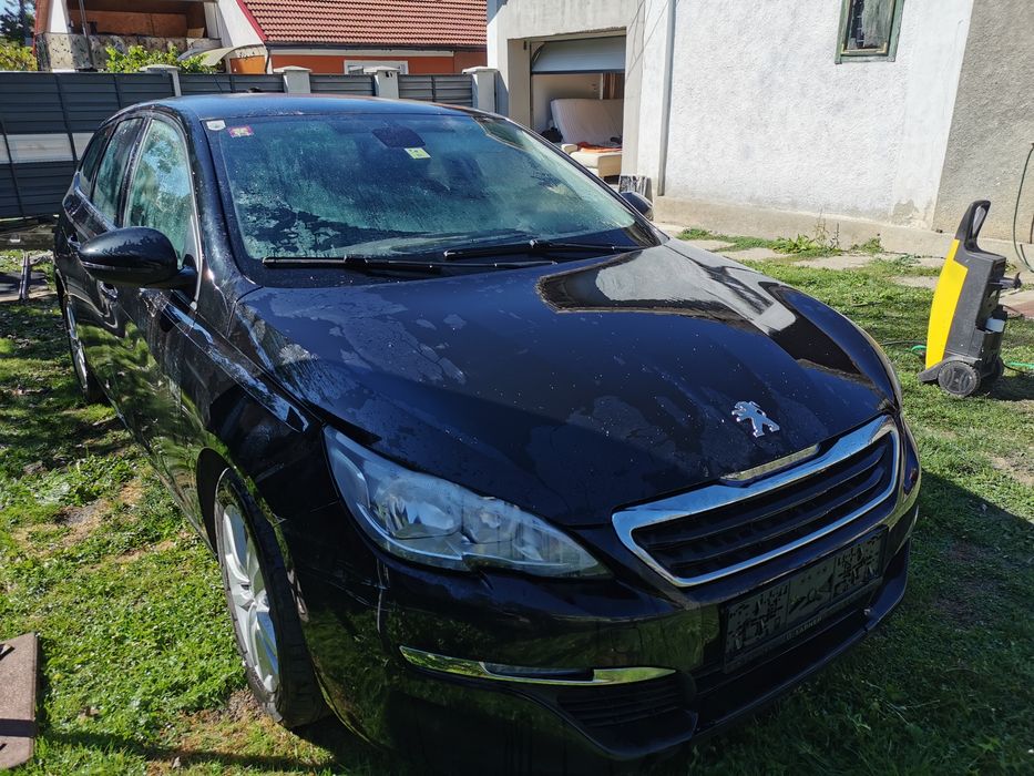 Vând Peugeot 308 SW