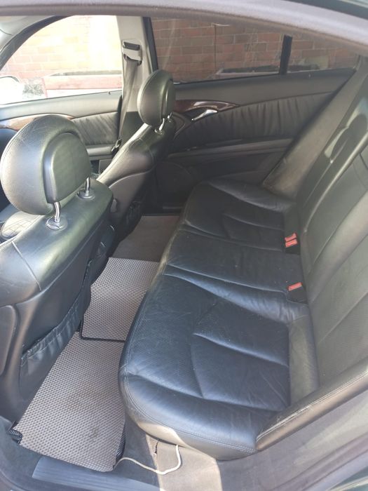 Продам Мерседес Е240