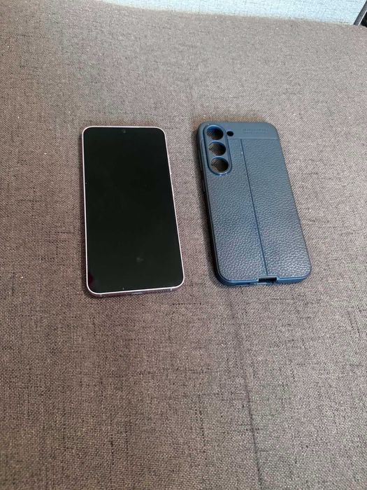 Samsung galaxy S23, 8/256GB.