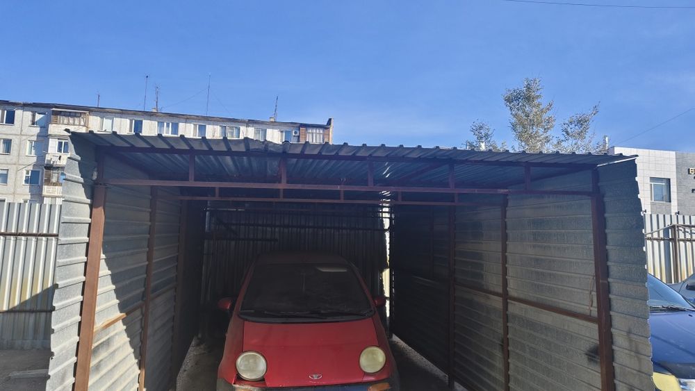 Продам навес для автолюбиля