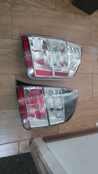 Lampa stop Toyota prius 2 piese Toyota prius 2 prius 3 4 far Toyota prius stop aripa grila piese noi
