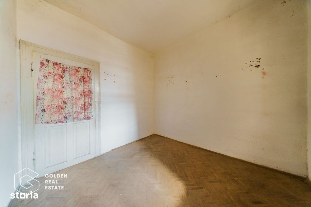 4 Camere la casă, 215mp+261mp teren, str Preparandiei