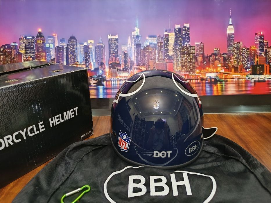 Мото шлем от бренда BBH