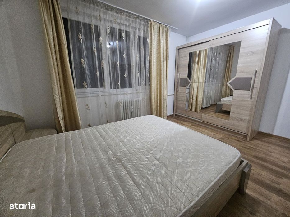 Ultracentral -inchiriez apartament cu doua camere mobilat si utilat