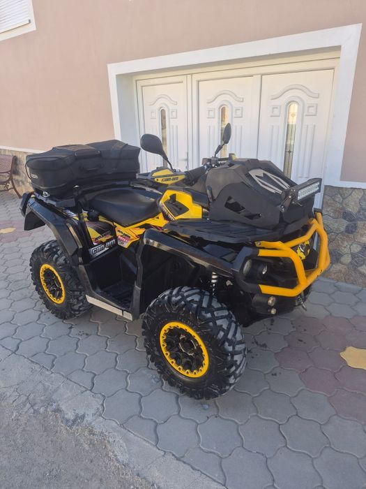 ATV, Can-Am outlender bombardier 1000R, 2014 + 2 cauciucuri noi.