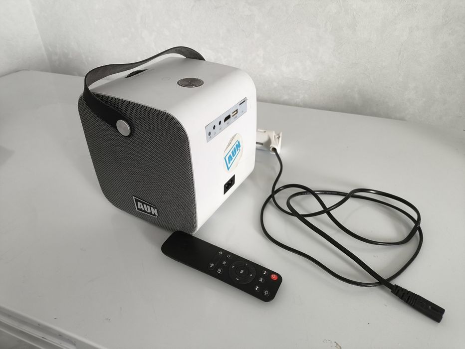 Проектор AKEY7 YONG
