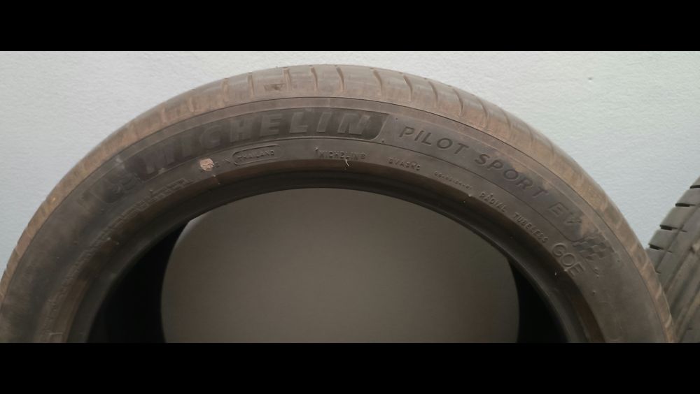 4 бр Michelin Pilot Sport Acoustic GOE XL EV 255 45 20 105W