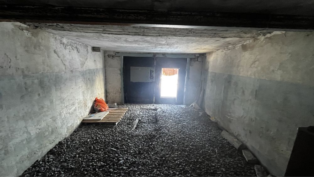 продам гараж 30 мкр Гапеева