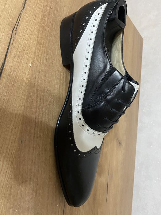 Продам мужские туфли