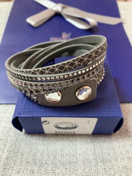 Ново оригинално 2в1 бижу Swarovski.