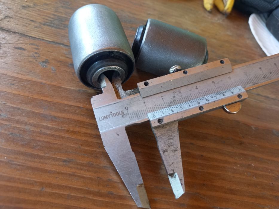 Bucșe punte spate spate Opel Vectra C bucasa brat Signum bucși Opel