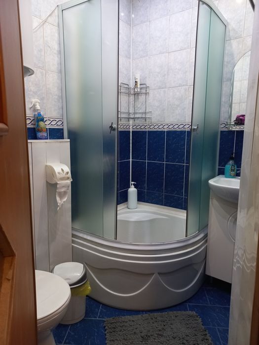 Сдам час/ночь 1комн. на 35 квартале