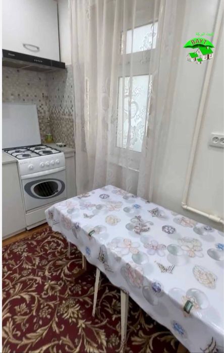 3 комнатная Чиланзар Казирабад Орт.Метро М.Улугбек,Балкон:2х6 х