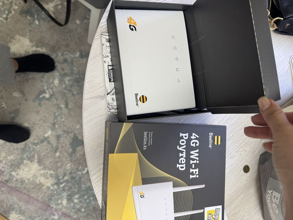 Роутер 4 G новый
