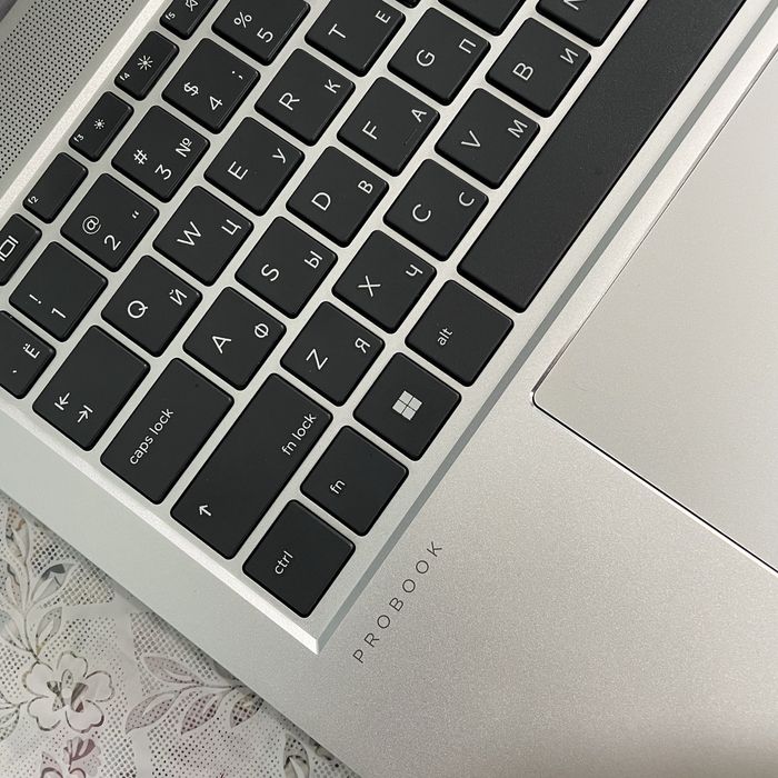 Hp Probook 450 8G otpechatkali core5 notebook