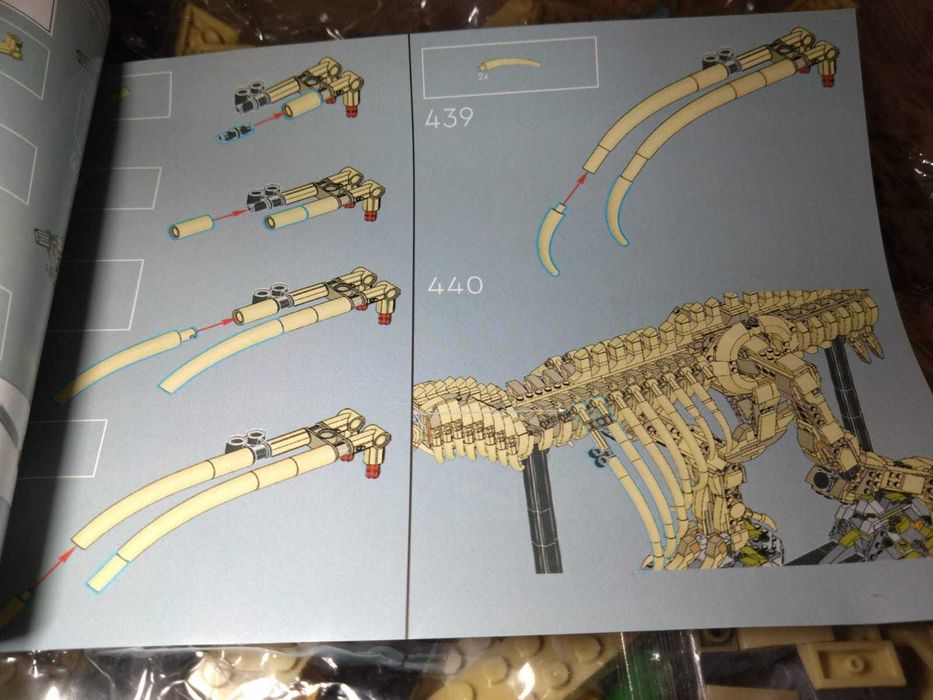 CURAND TIP Le Go Fosile fosila dinozaur T rex Jurassic 76968