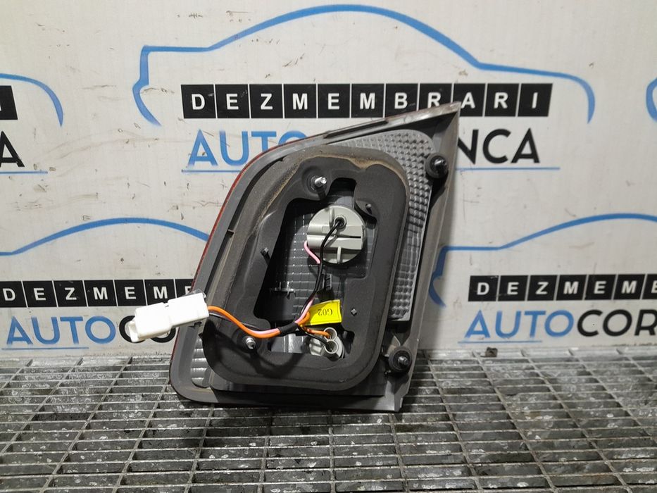 Stop haion stanga Kia Sorento II - SUV 4 Usi (1124) Bec clasic