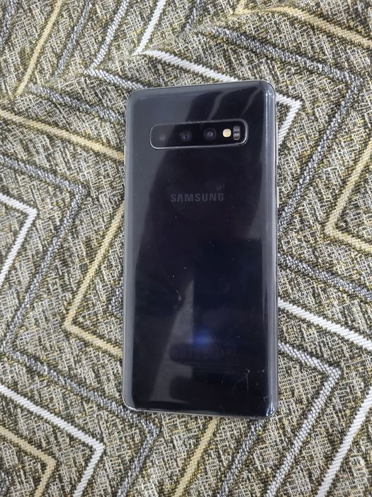 Продам самсунг с 10